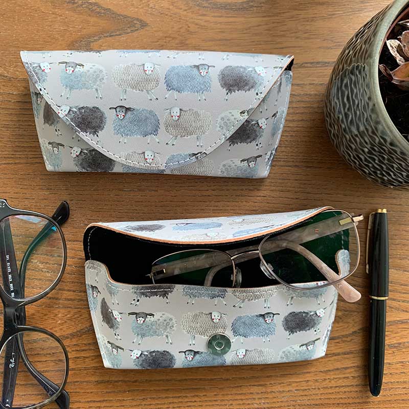 Sheep Glasses Case