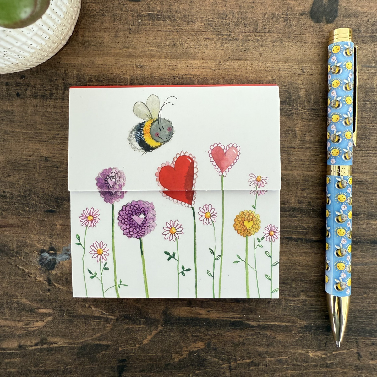 Floral Bee Mini Magnetic Notepad
